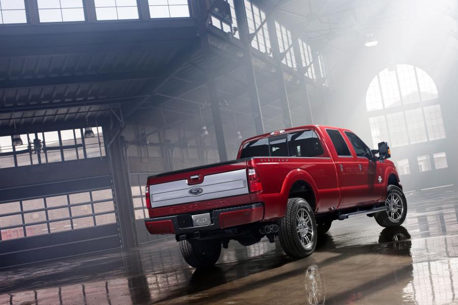  Ford F-250 Super Duty Platinum 2013 года  (фото 28 из 38)